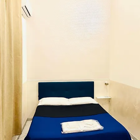 Flyresidence Garibaldi Station * Napoli