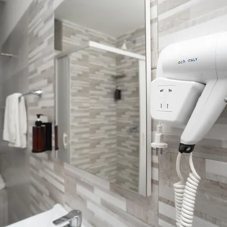 Flyresidence Garibaldi Station Tatil Evi