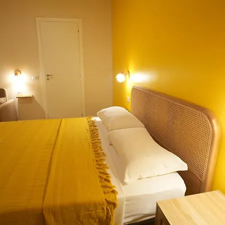 Tatil Evi Flyresidence Garibaldi Station