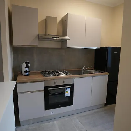 Tatil Evi Flyresidence Garibaldi Station