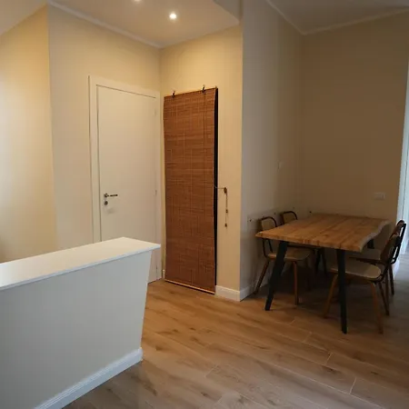 Tatil Evi Flyresidence Garibaldi Station *